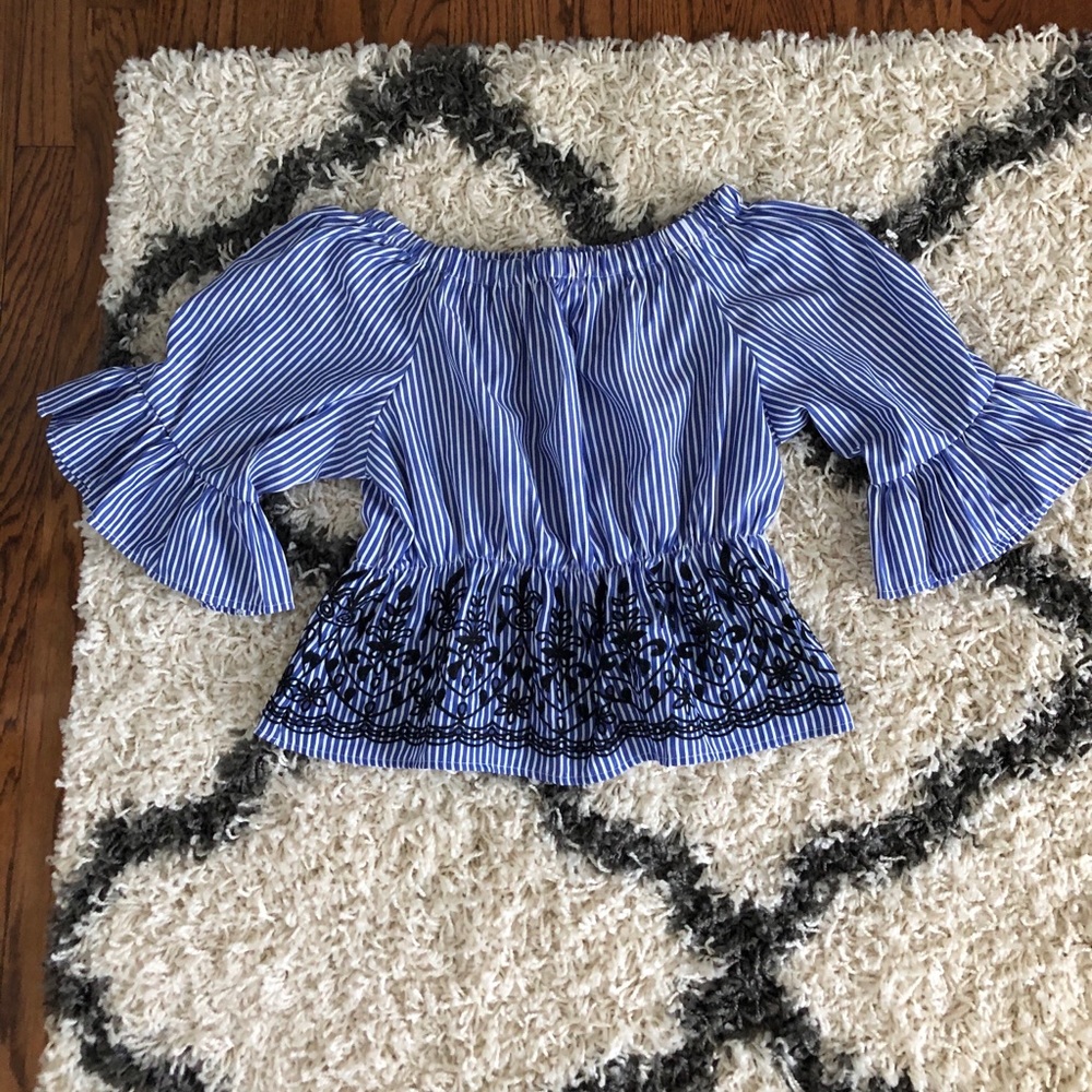 Off-the-shoulder blouse